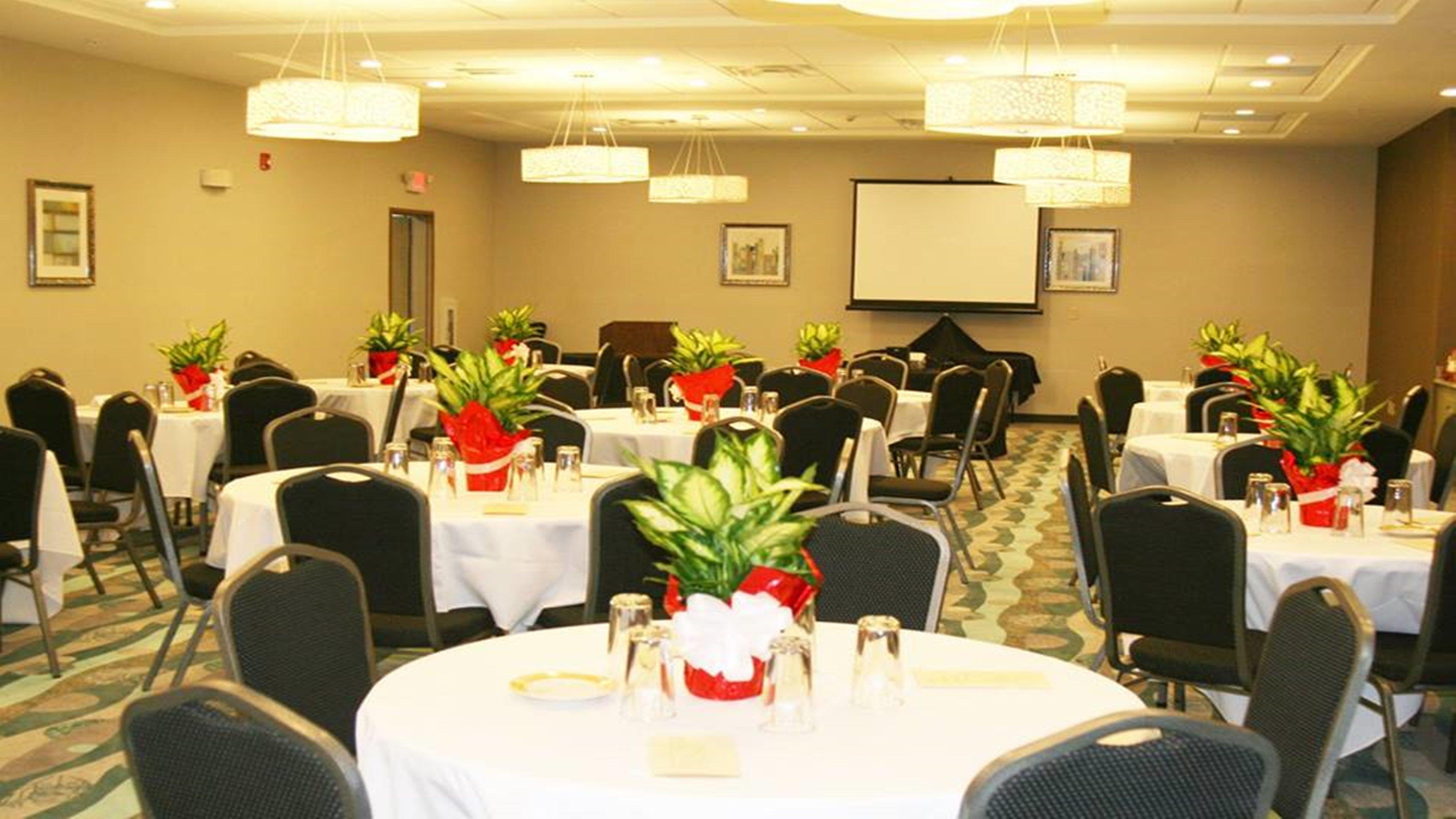 Holiday Inn Guin By Ihg Twin Extérieur photo