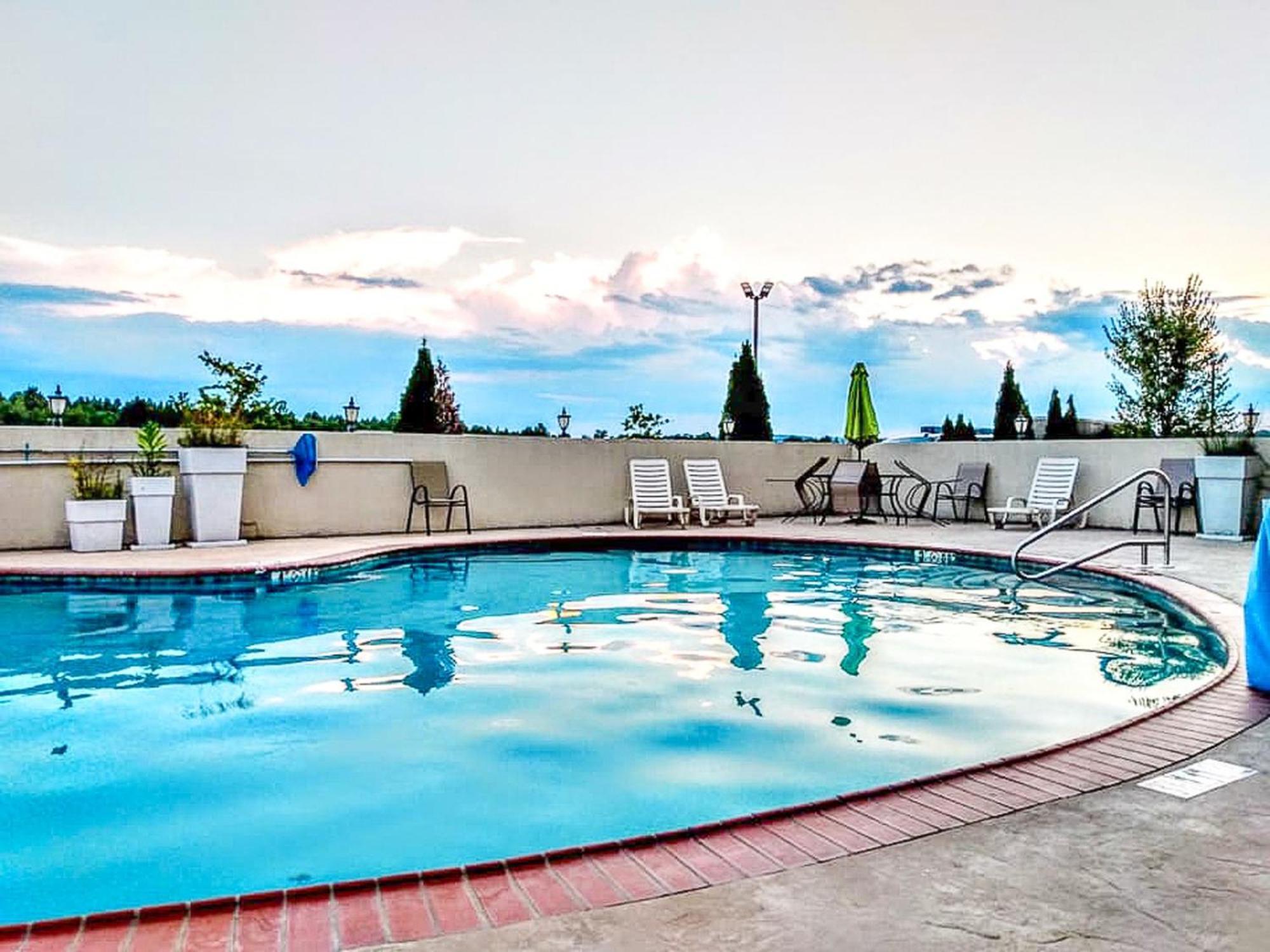 Holiday Inn Guin By Ihg Twin Extérieur photo